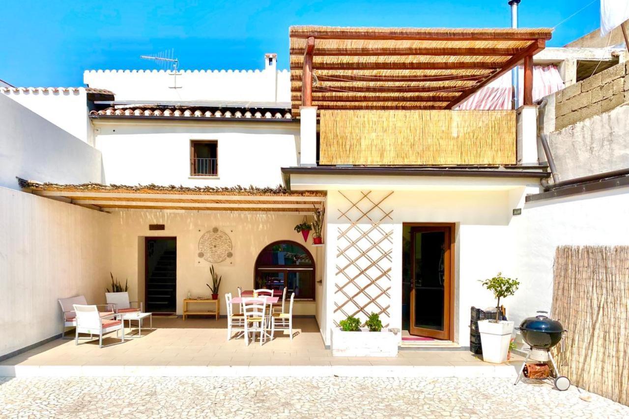 Al Vicoletto - Genuine Hospitality Bed & Breakfast Tortolì Exterior foto